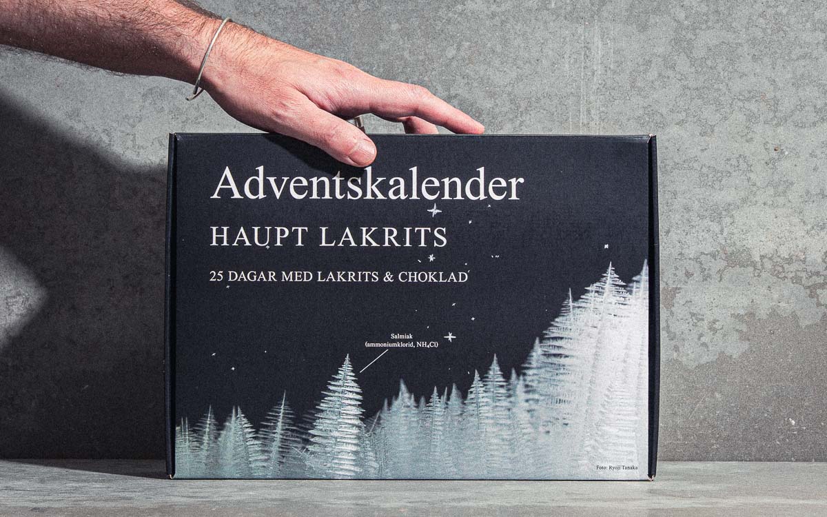 ADVENTSKALENDEREN ER HER.
